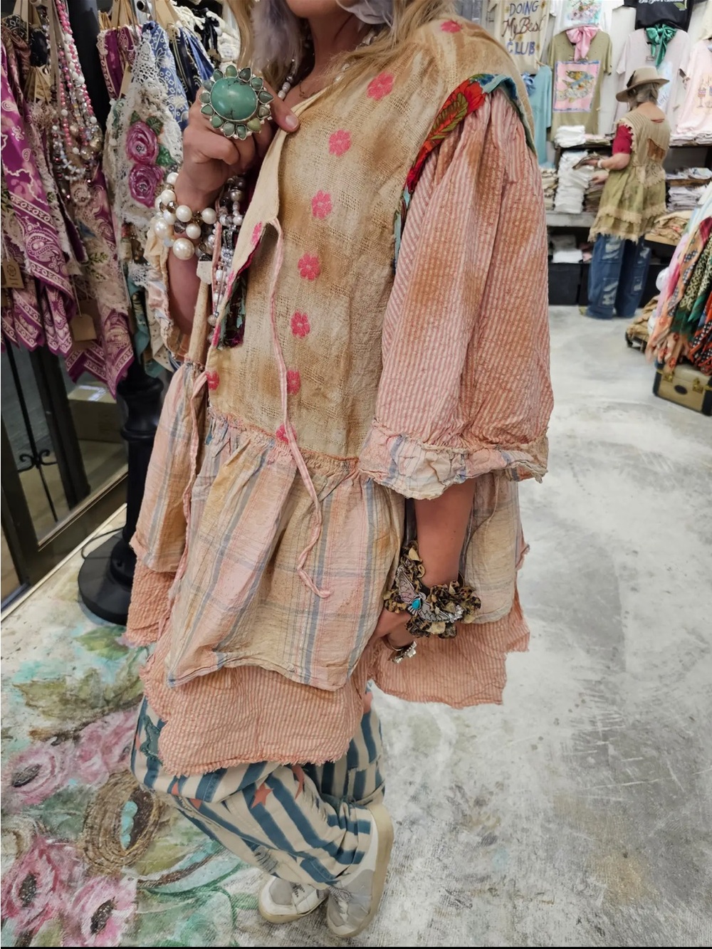 A Rare Bird Celebration Top.
Wearable art at its finest   O/S - Picture 11 of 12